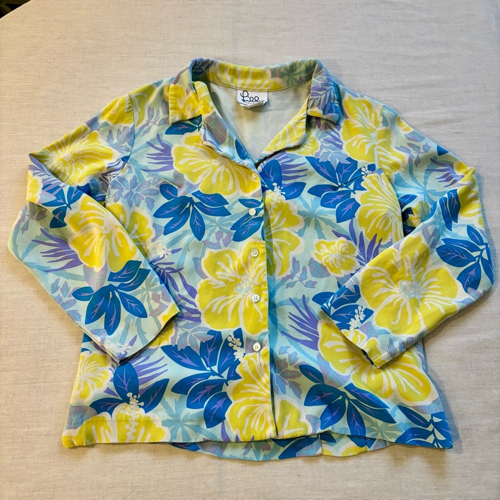 Lilly Pulitzer Nassau Blue Ay Poppy Silk Button Shirt Size 6